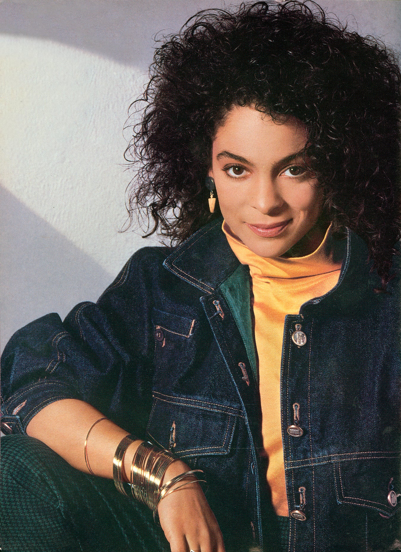 Denim With Personality! 6 Ways to Take Your Jean Jacket to the Next Level This Season
